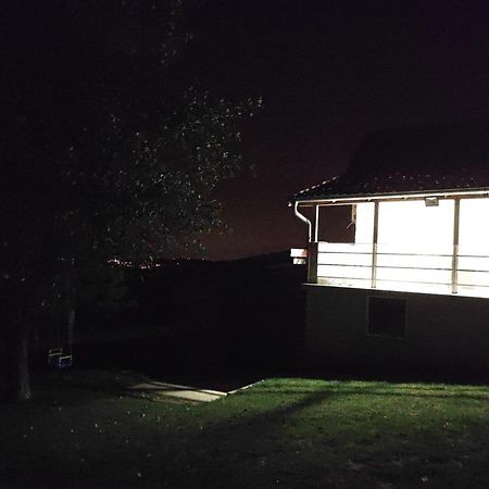 Vikend House Villa Ljig Eksteriør billede